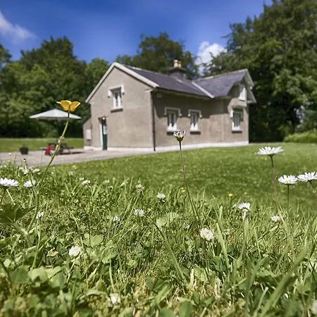 Schoolhouse At Annaghmore 펜션 *