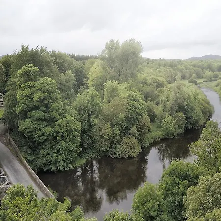 Vakantiehuis Schoolhouse At Annaghmore