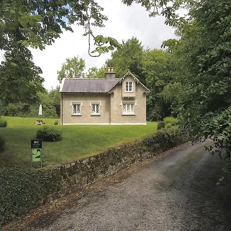 Schoolhouse At Annaghmore 펜션 Collooney