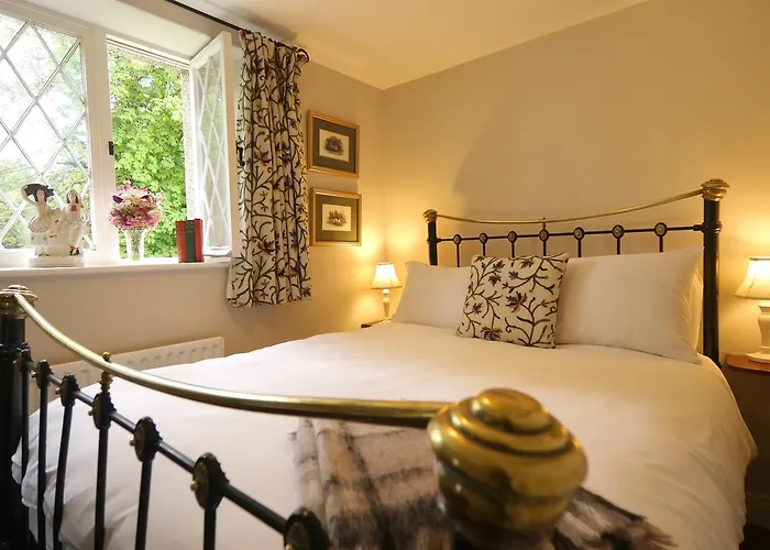 Schoolhouse At Annaghmore * Collooney